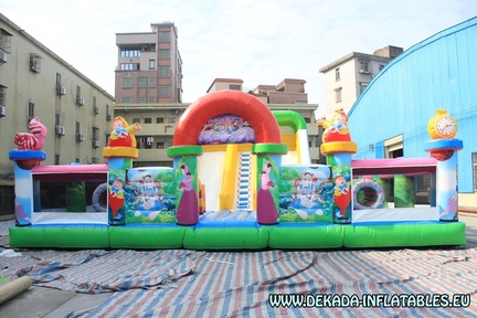 fairy-tales-inflatable-city-inflatable-slide-for-sale-dekada-croatia-1