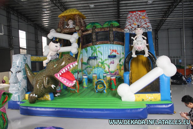 jurassic-park-inflatable-slide-for-sale-dekada-croatia-1.jpg